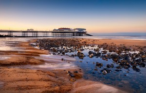 cromer-pier